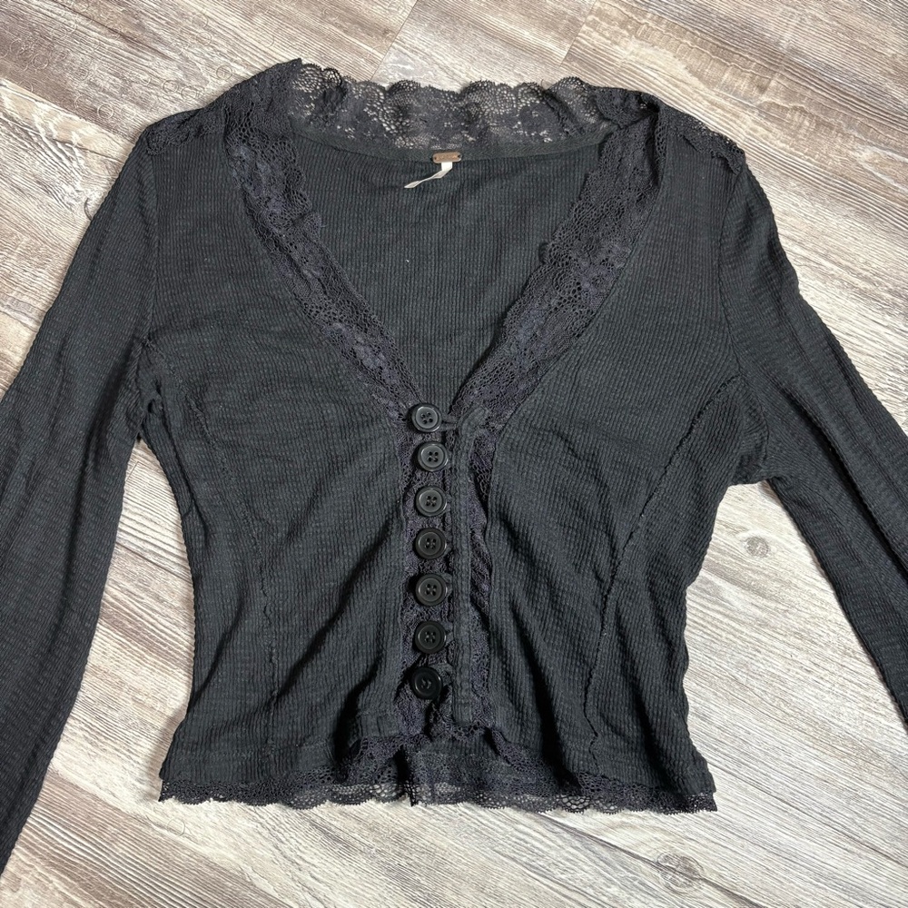 Free People Run With Me Cropped Cardi In Black Lace Trim Size Small
